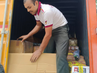 Professional packing process by trained packers